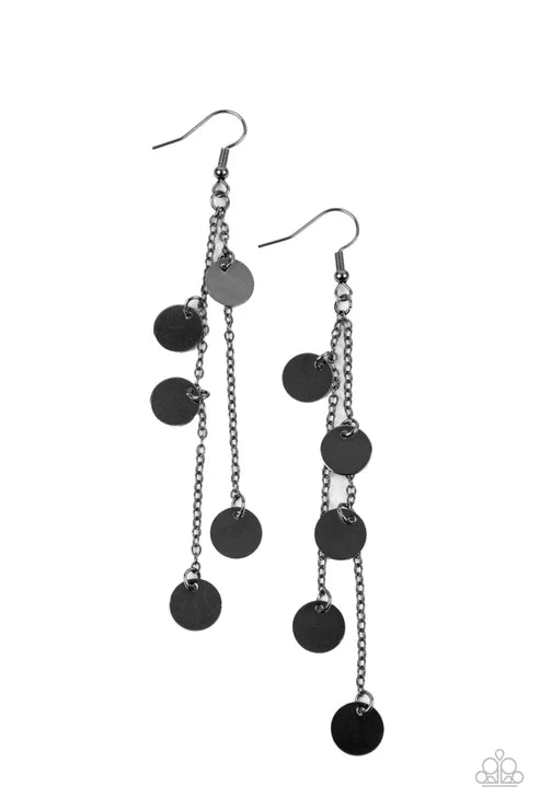 Take A Good Look Black Earrings