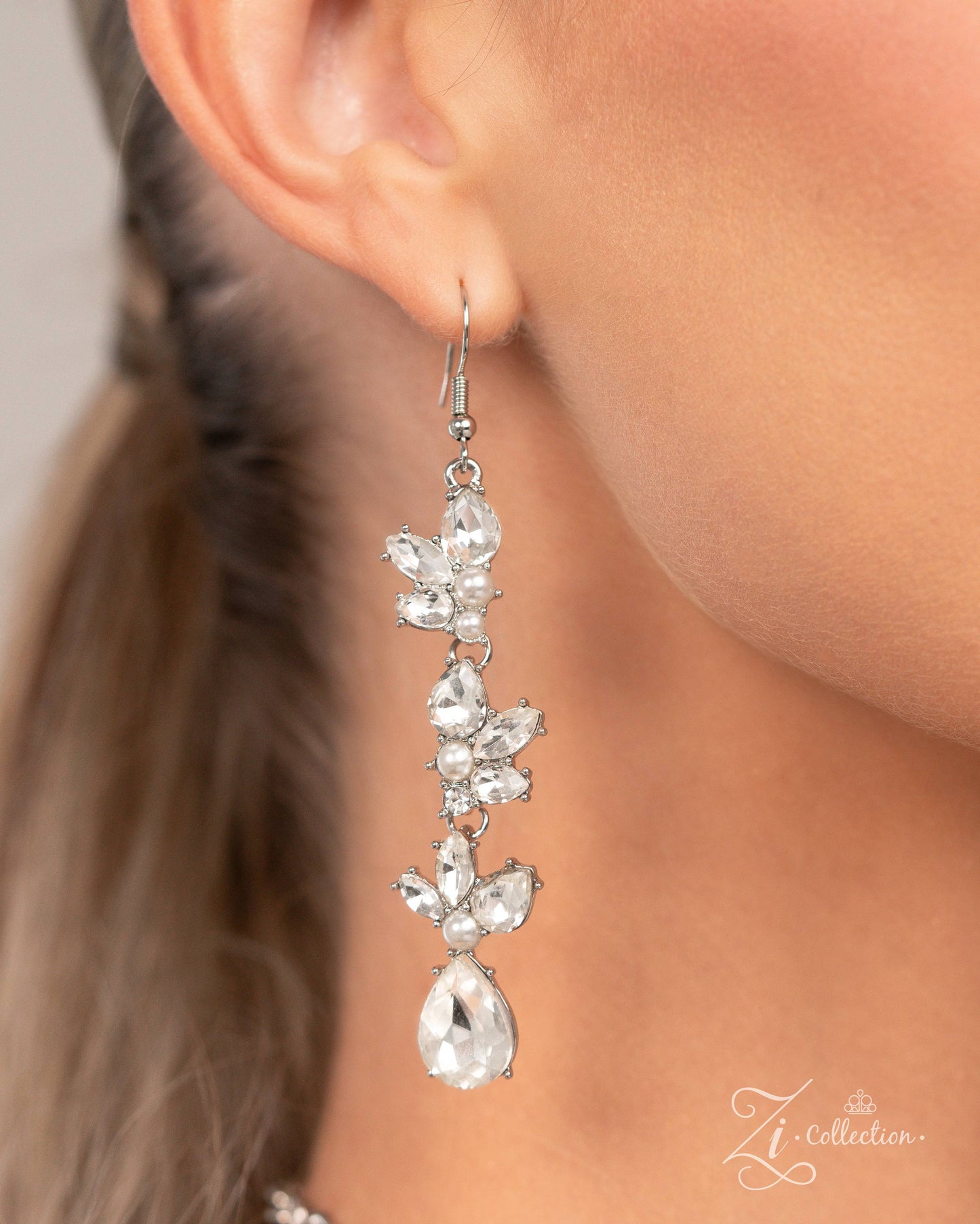 The Aleshia White Necklace - Jewelry by Bretta