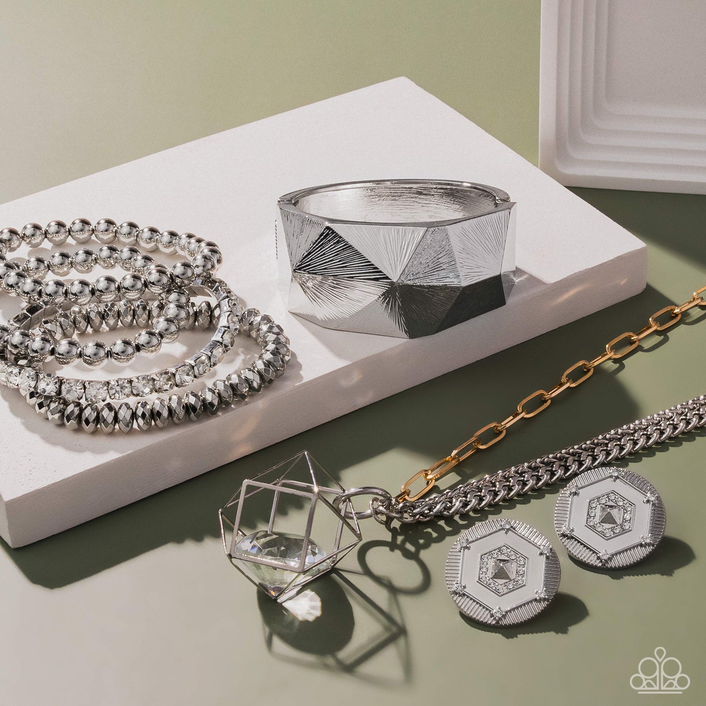 Magnificent Musings - Fashion Fix January 2025