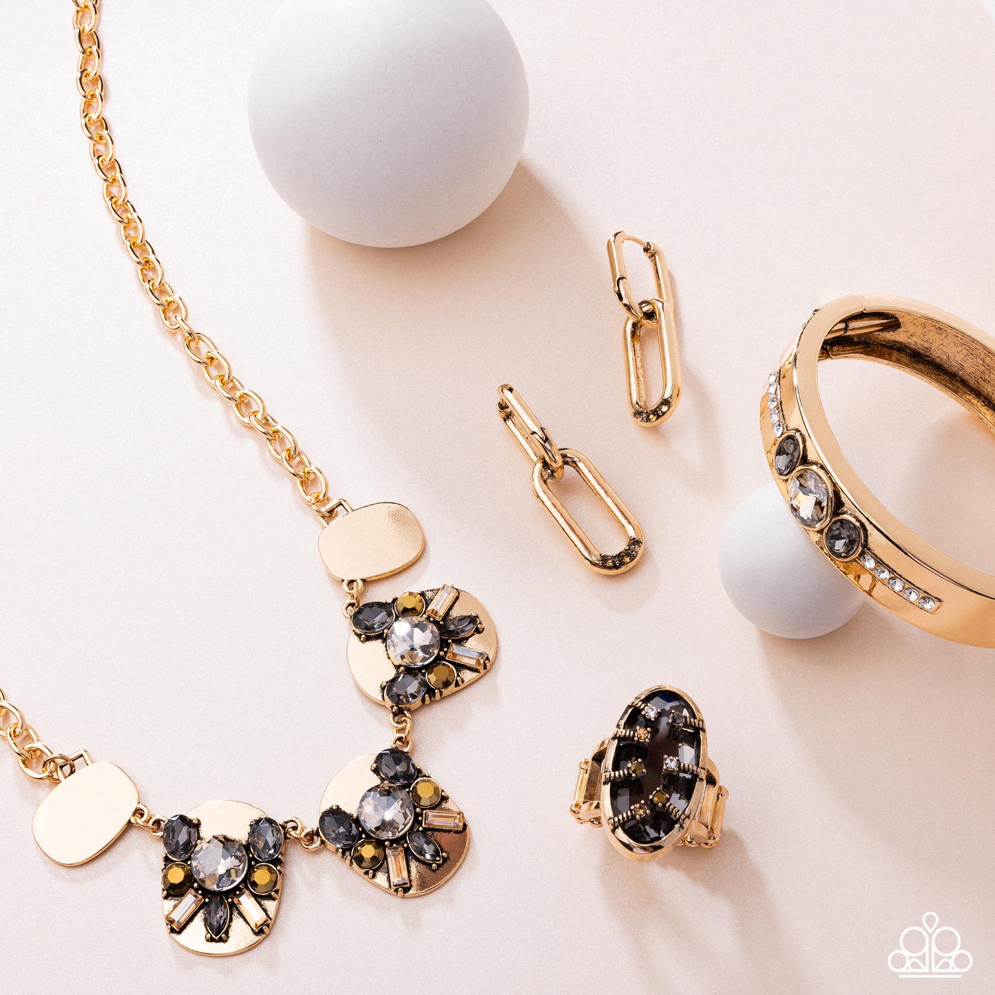 Magnificent Musings 2025 August Fashion Fix