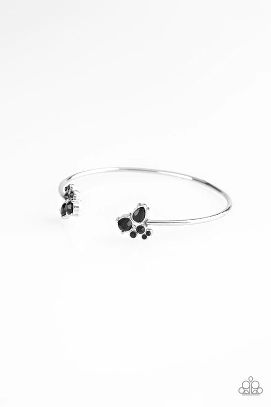 Going For Glitter Black Bracelet - Jewelry by Bretta