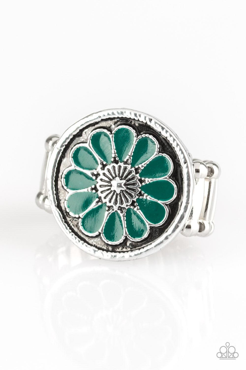 Paparazzi Accessories-Garden View - Green Ring