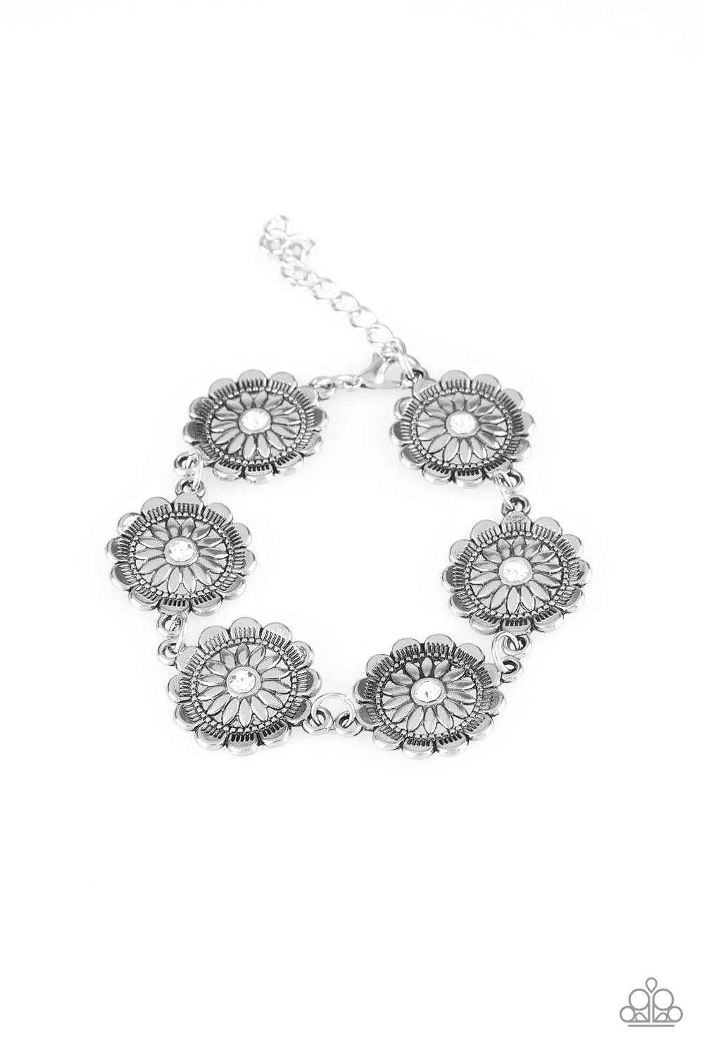 Paparazzi Accessories-Funky Flower Child - White Bracelet