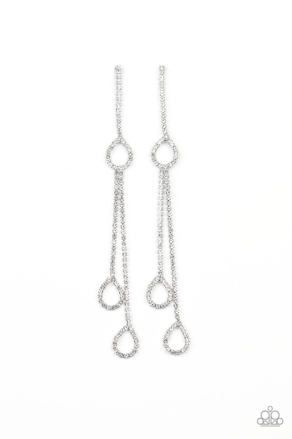 Paparazzi Accessories-Chance of REIGN - White Earrings