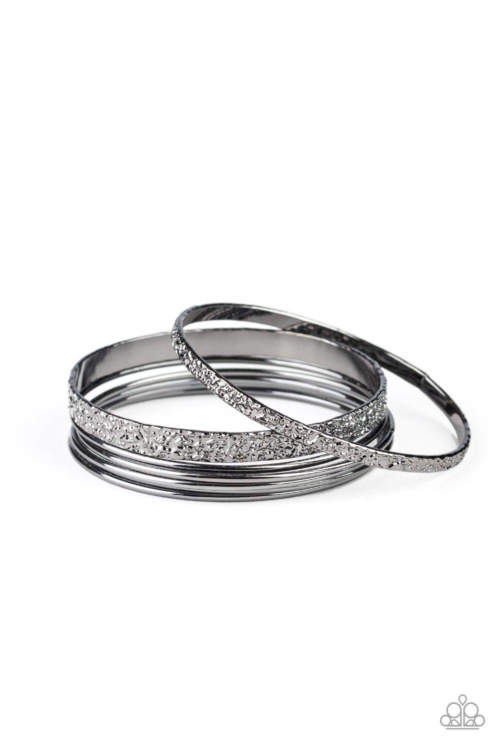 Paparazzi Accessories-Full Circle - Black Bracelets