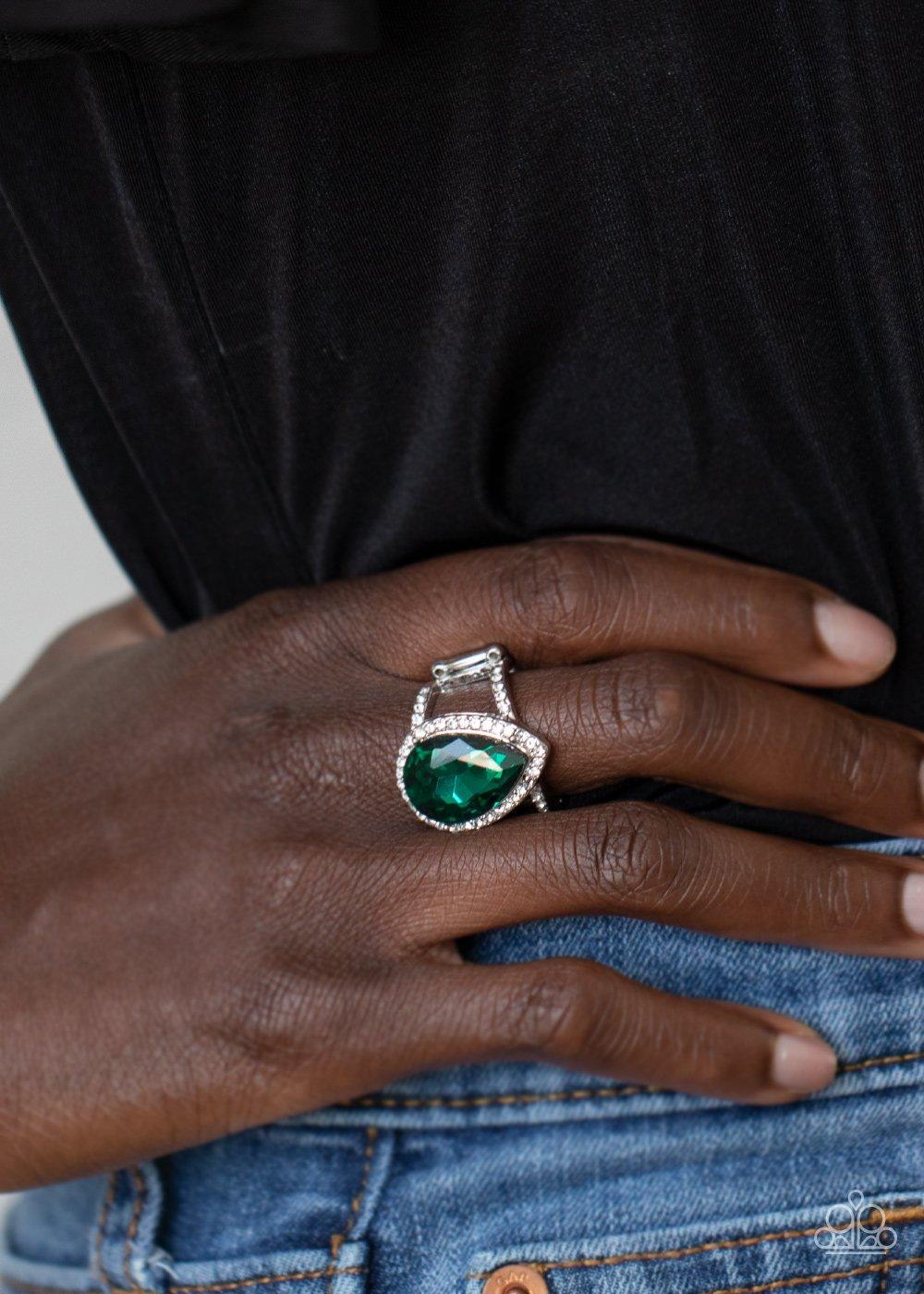 Paparazzi sales green ring