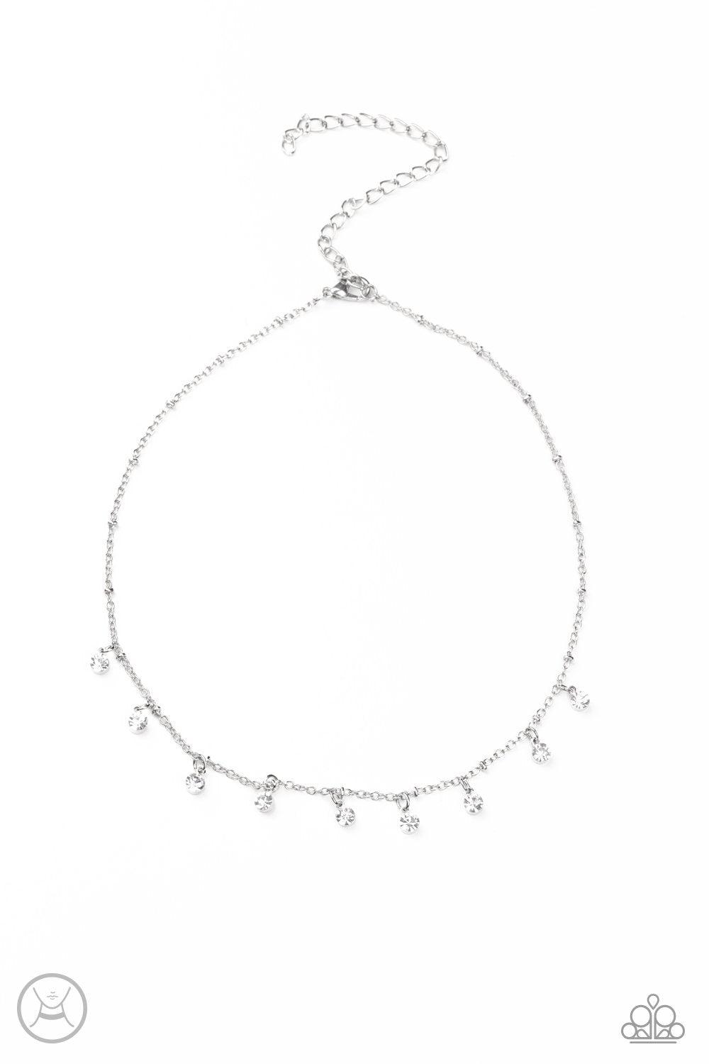 Paparazzi Accessories-Dainty Diva - White Necklace
