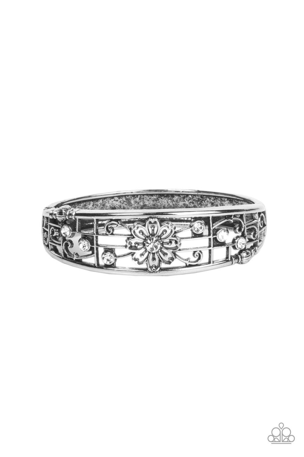 Prairie Musical White Bracelet - Jewelry by Bretta