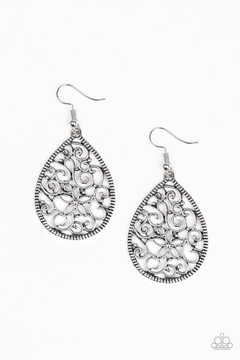 Paparazzi Accessories-Im Doing VINE - Silver Earrings - jewelrybybretta