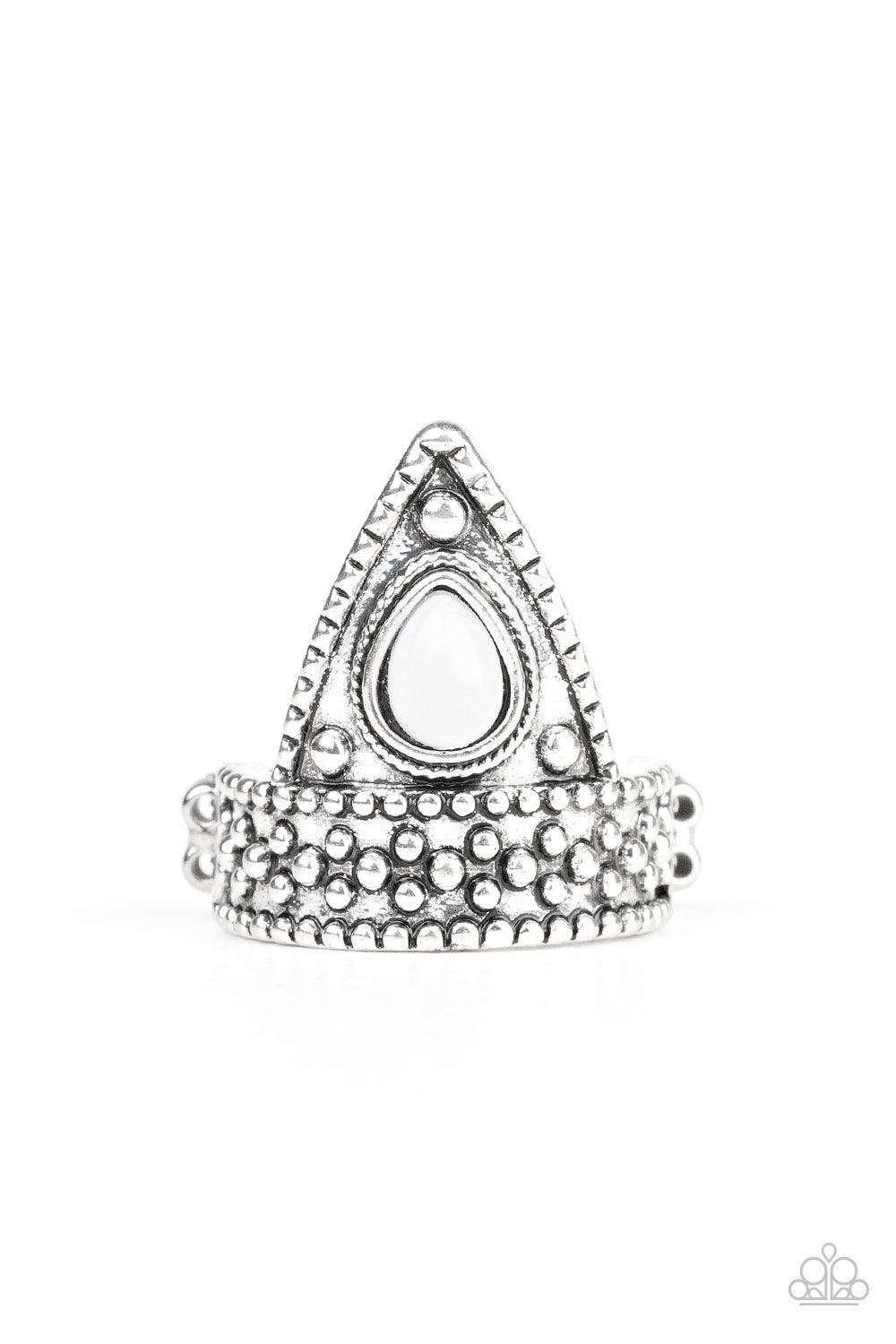 Paparazzi Accessories-Tropical Escapade - White Ring - jewelrybybretta
