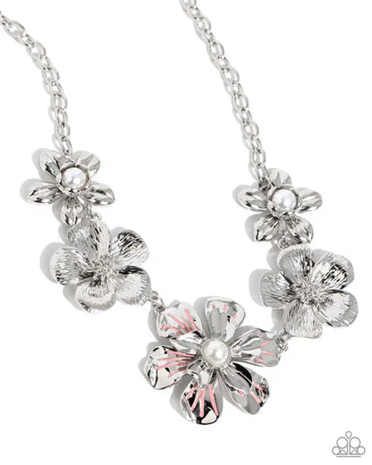 FLOWER Move Orange Necklace - Jewelry by Bretta
