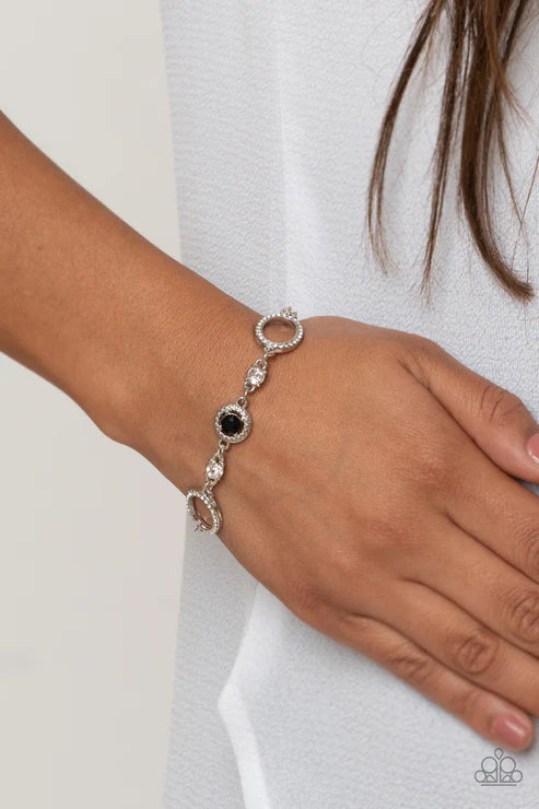 Molten Mogul Green Bracelet - Jewelry by Bretta