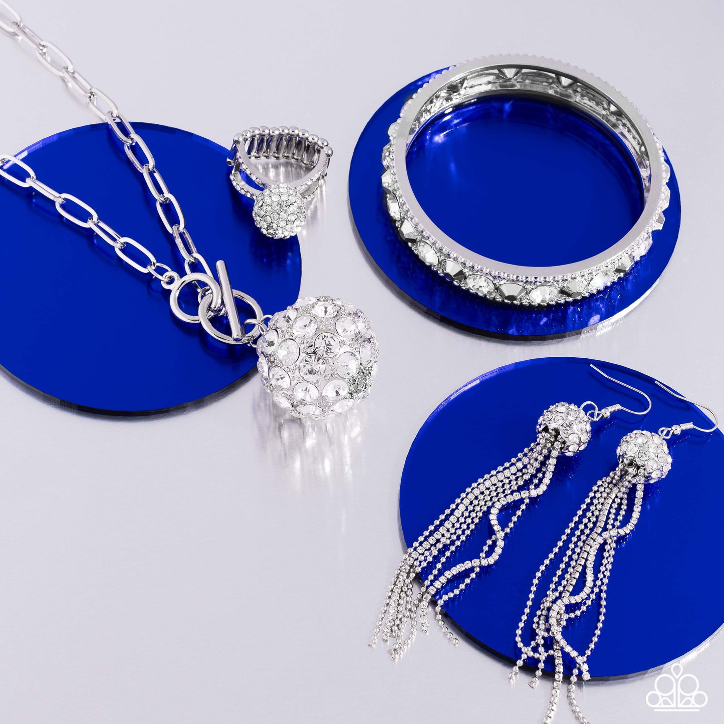 Magnificent Musings Fashion Fix November 2023 - Jewelry by Bretta