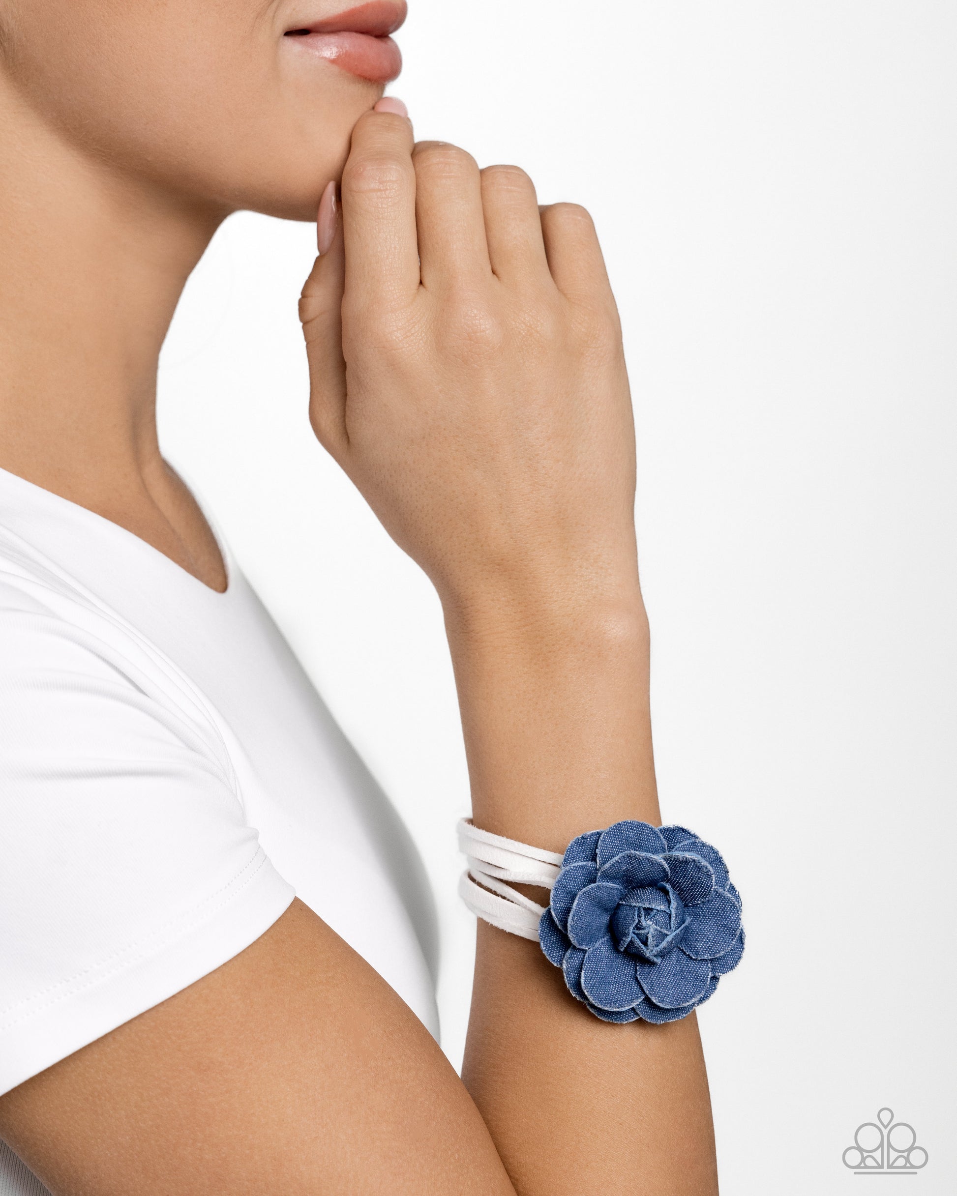 Garden Genre White Bracelet  - Jewelry by Bretta