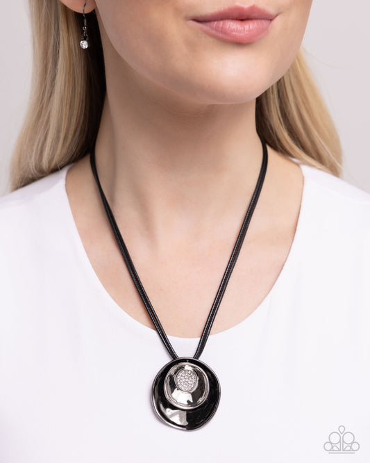 Duchess Disc Black Necklace - Jewelry by Bretta