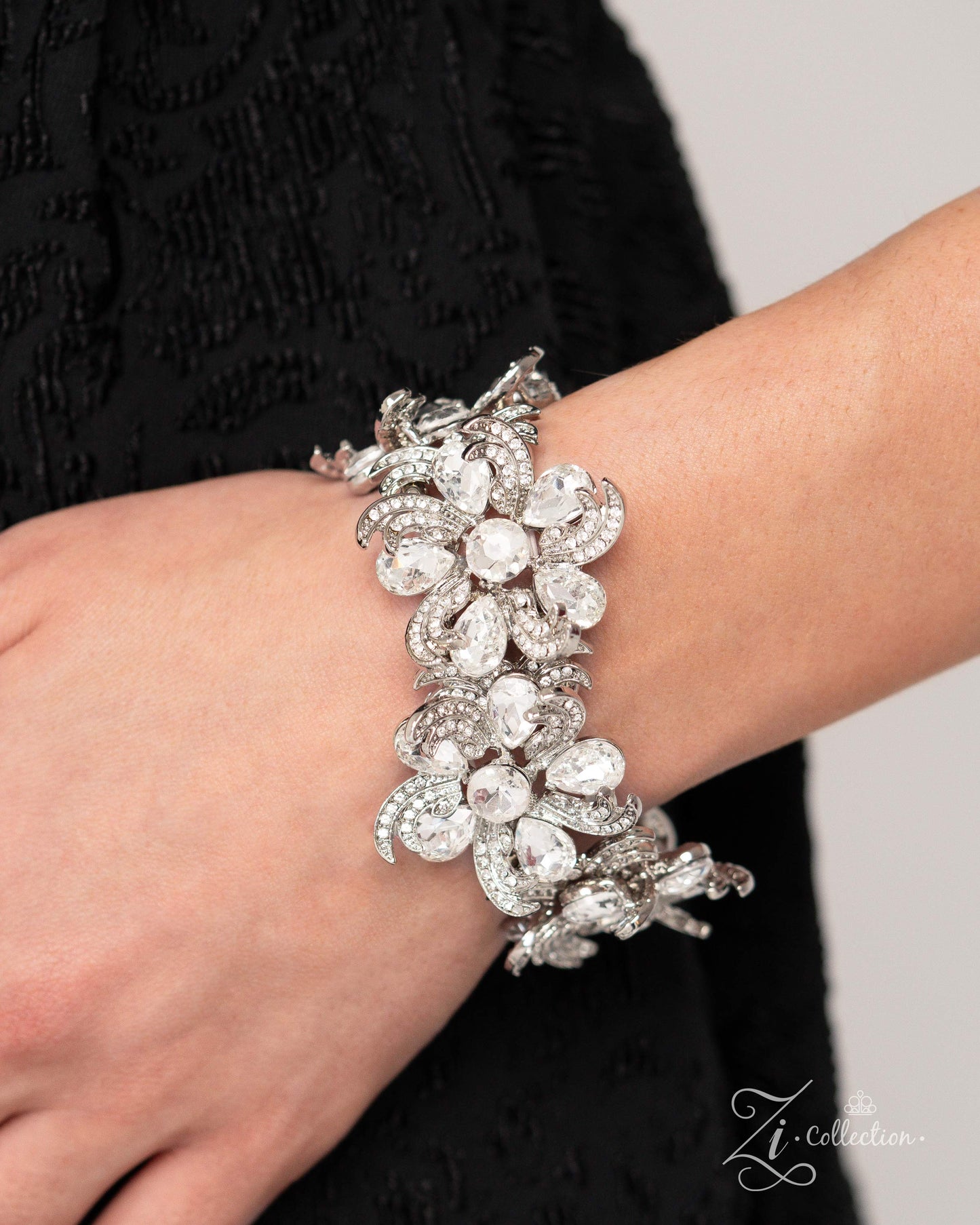 Indulgent Ideal White Flower Zi Bracelet - Jewelry by Bretta