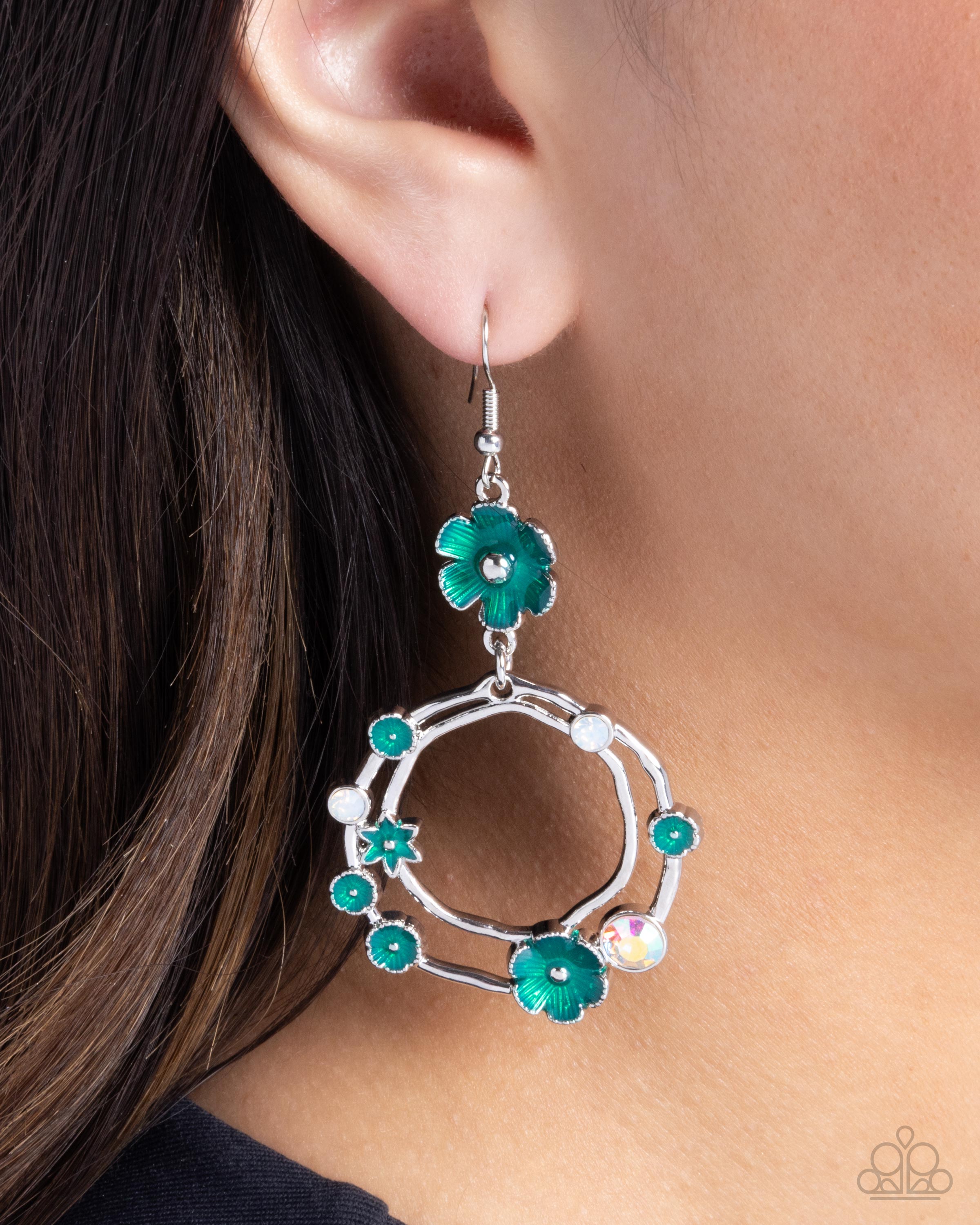 Molten Mogul Green Bracelet - Jewelry by Bretta