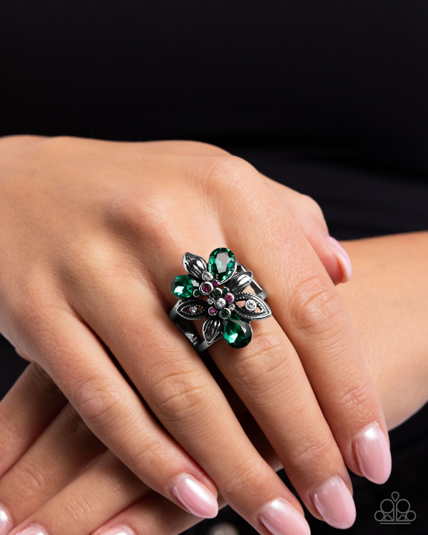 Carefree Corsage Green Ring - Jewelry by Bretta 