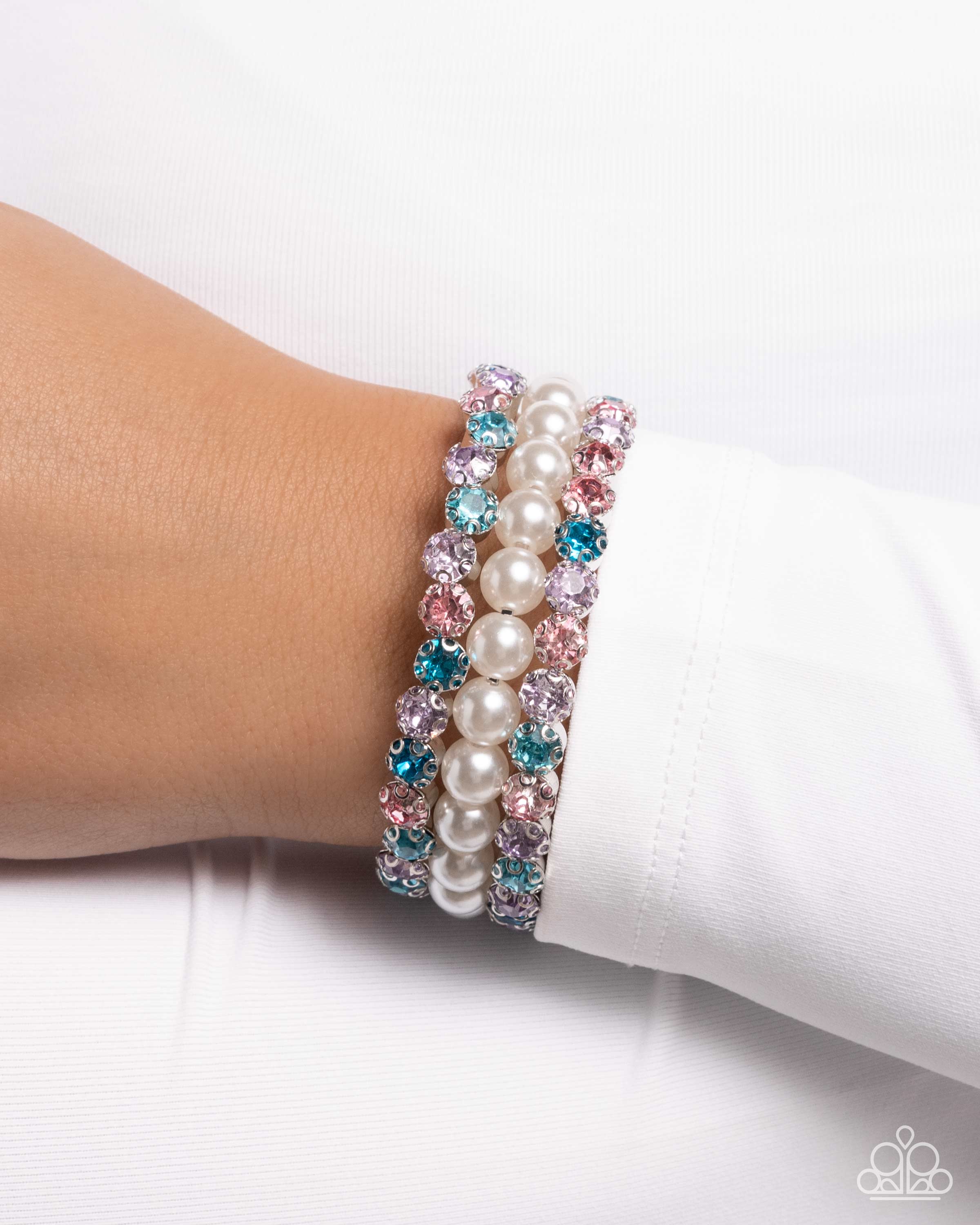 Molten Mogul Green Bracelet - Jewelry by Bretta