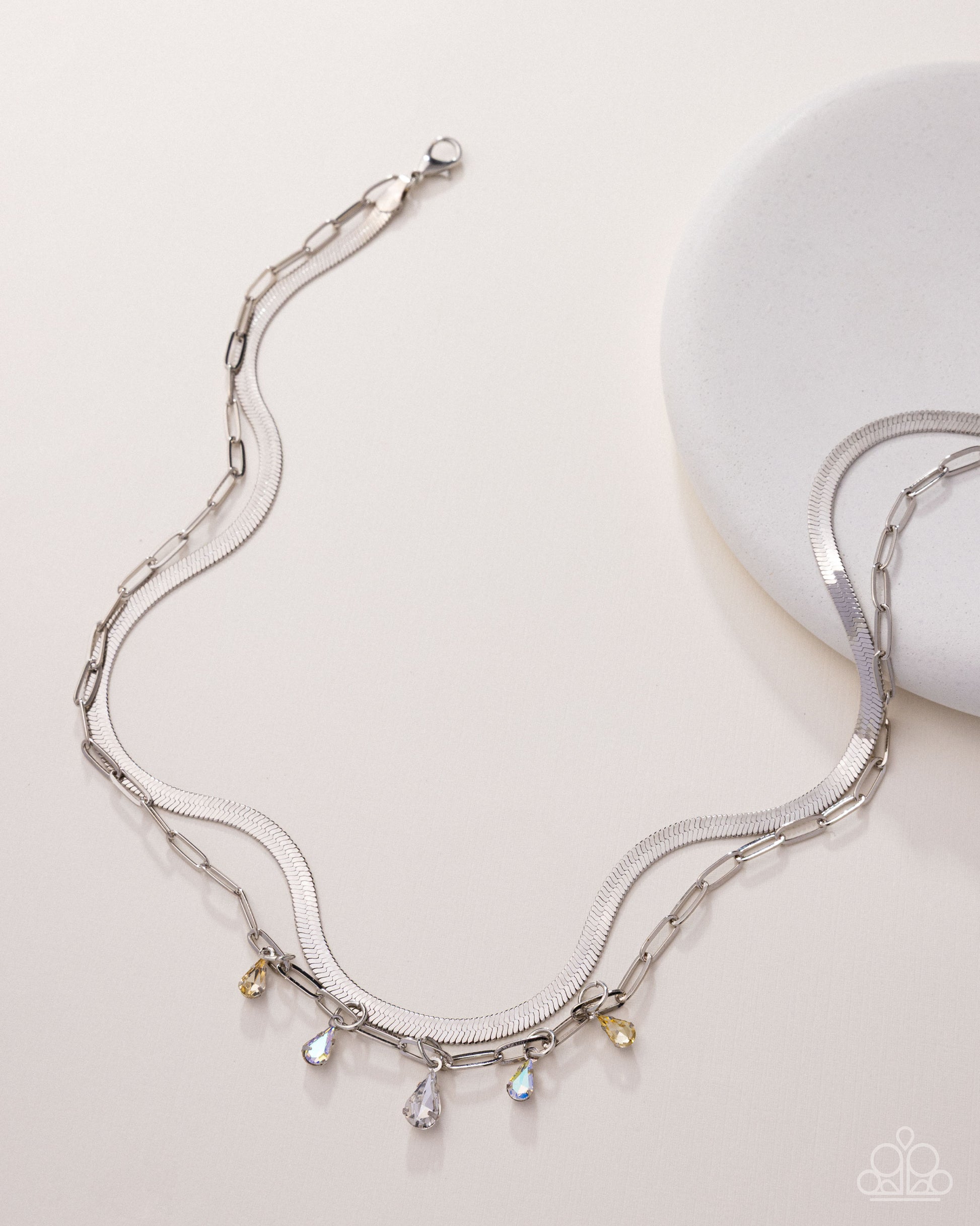Suave Shimmy Yellow Necklace - Jewelry by Bretta