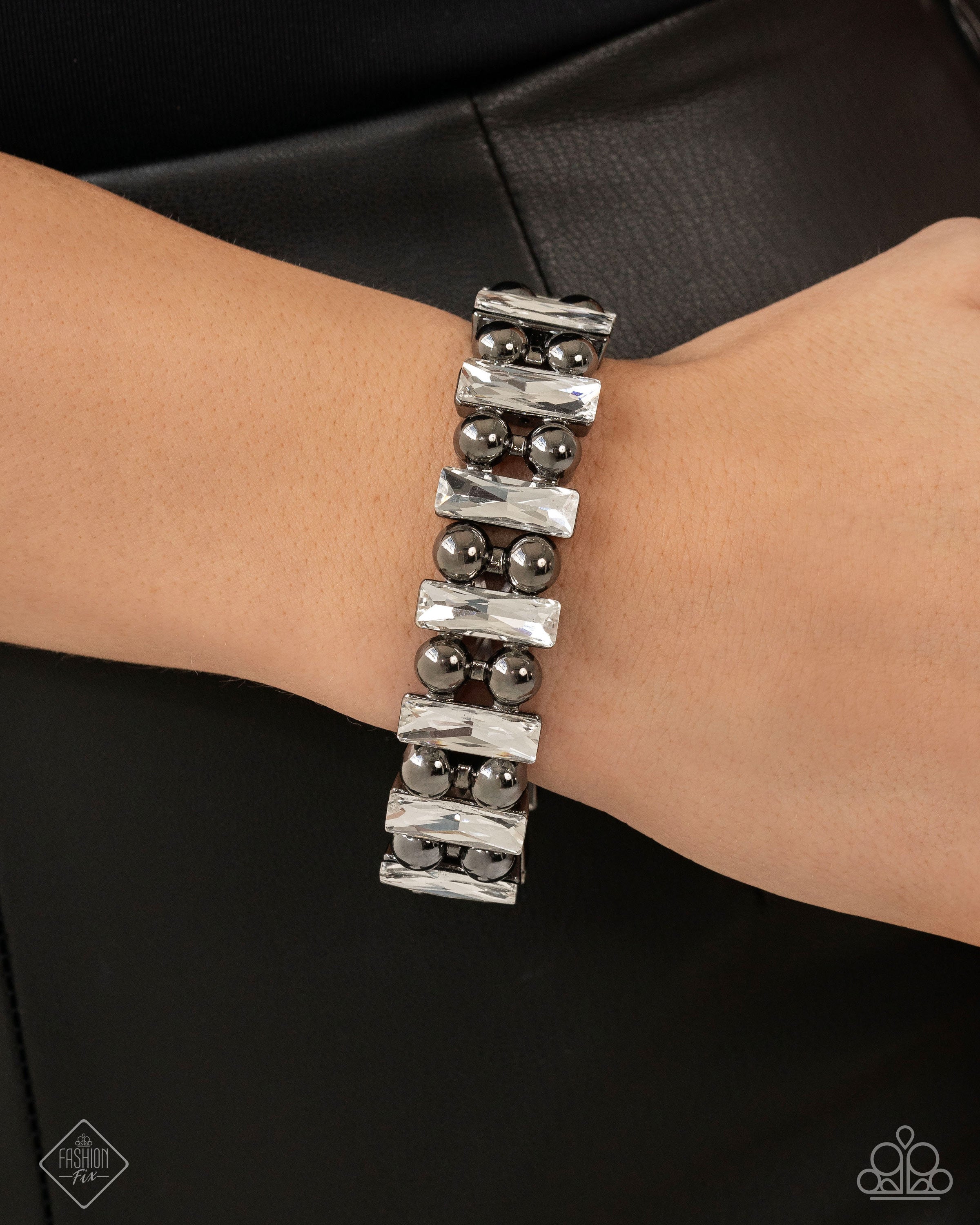 Molten Mogul Green Bracelet - Jewelry by Bretta