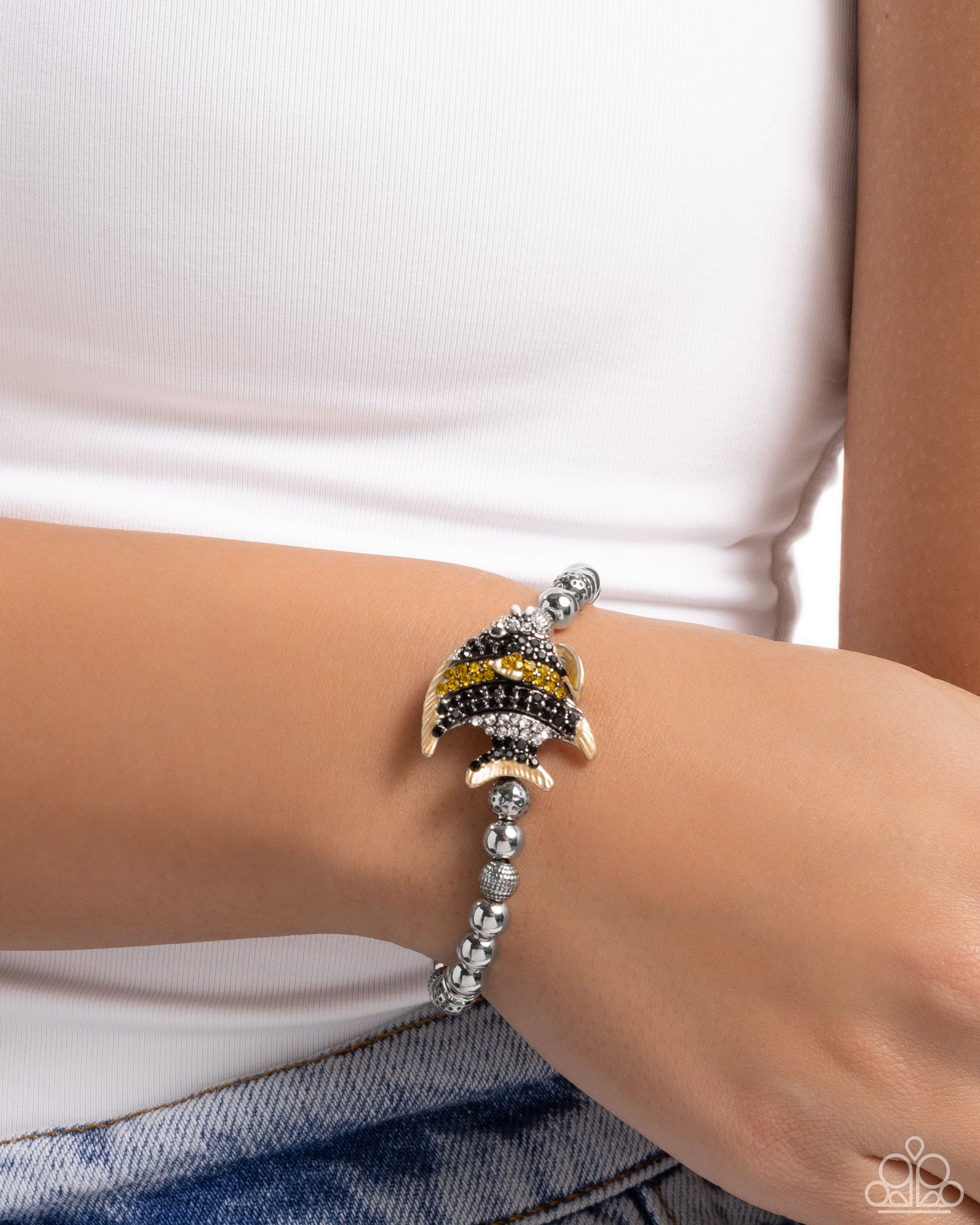 Molten Mogul Green Bracelet - Jewelry by Bretta