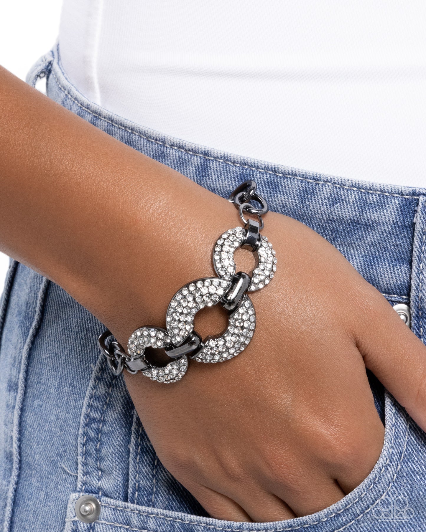 Shimmery Spheres - Black