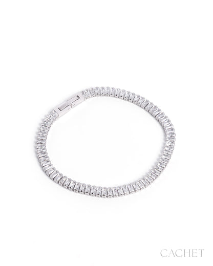Diamond bracelet on a white background with 'Cachet' branding.