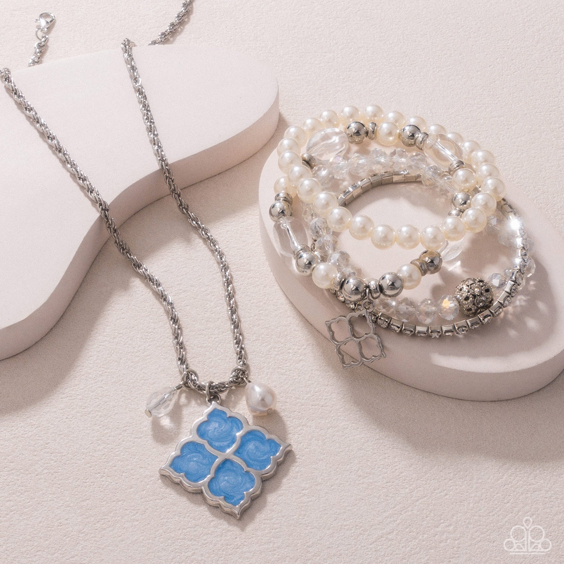 September Glimpses of Malibu Fashion Fix complete look
