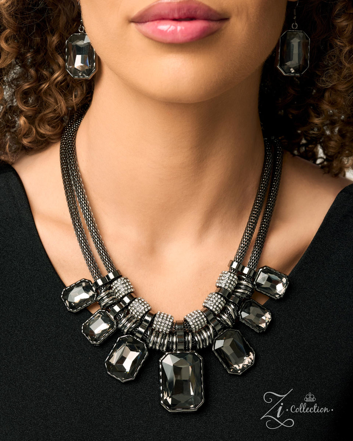 Iconoclast Paparazzi Zi Collection layered gunmetal mesh chains with smoky gray gems - detail view 1