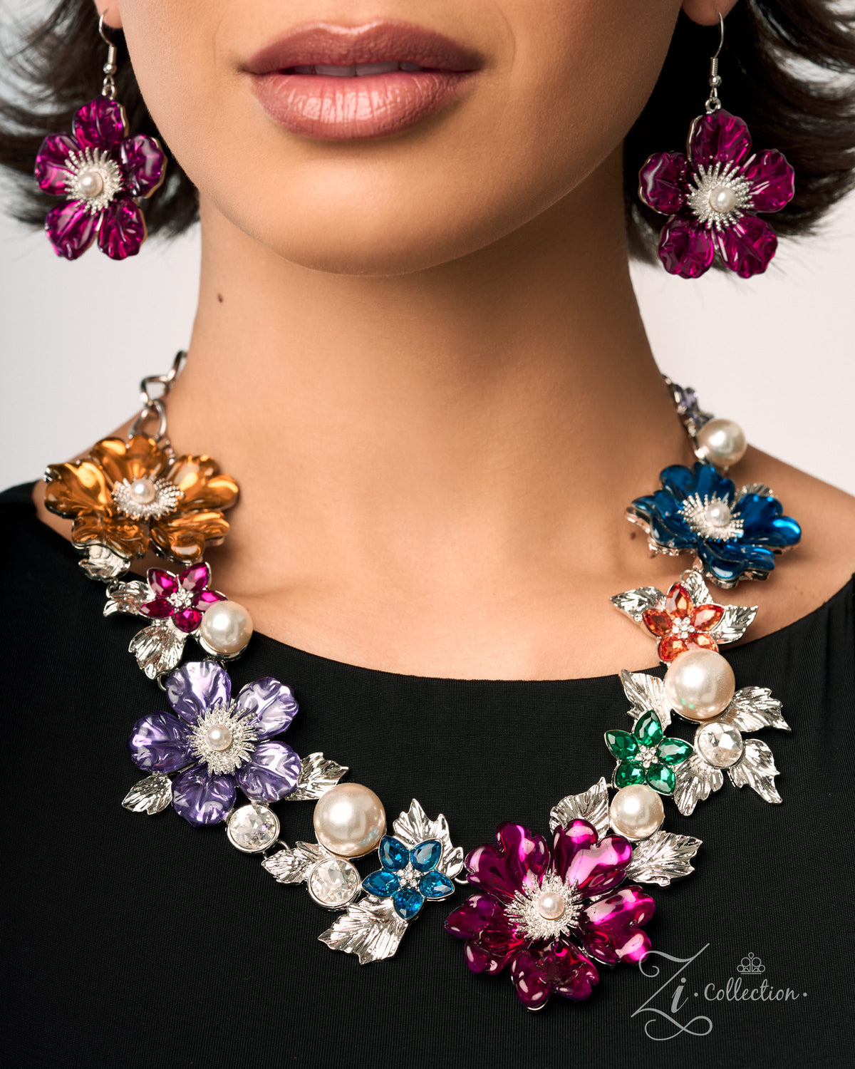 Reveler Paparazzi Zi Collection colorful floral frames with pearls and rhinestones - detail view 1