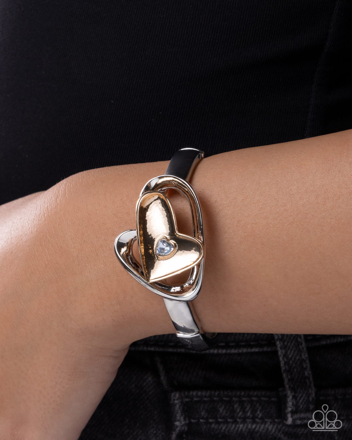 Close-up of Heartfelt Help blue sapphire heart bracelet