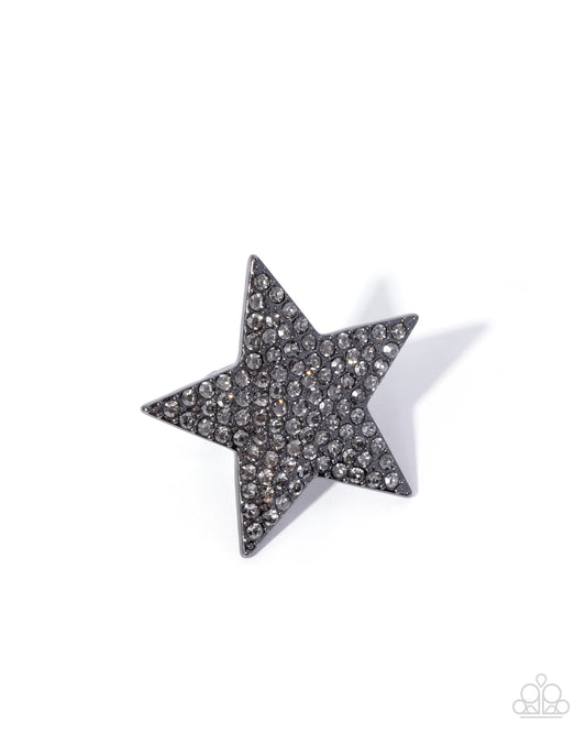 Jewelry by Bretta Stellar Surprise black gunmetal star rhinestone stretch ring