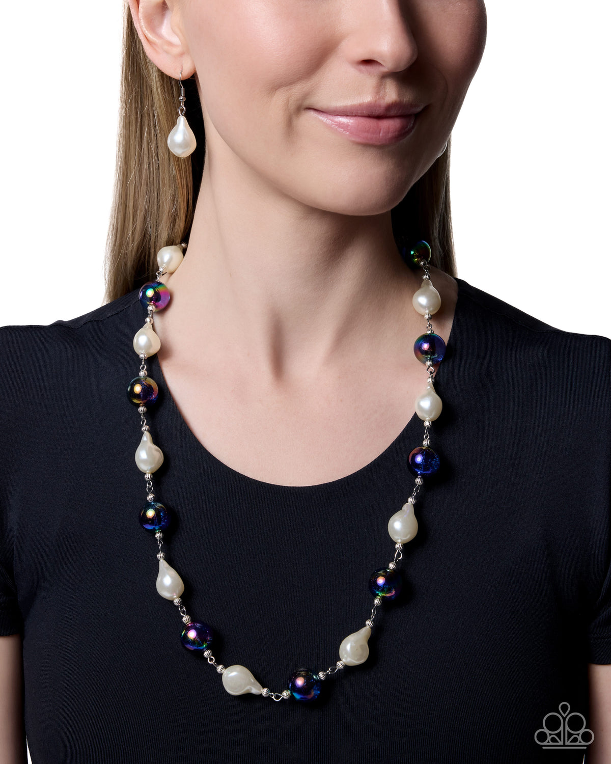 Universal Poise navy bead and white baroque pearl necklace detail