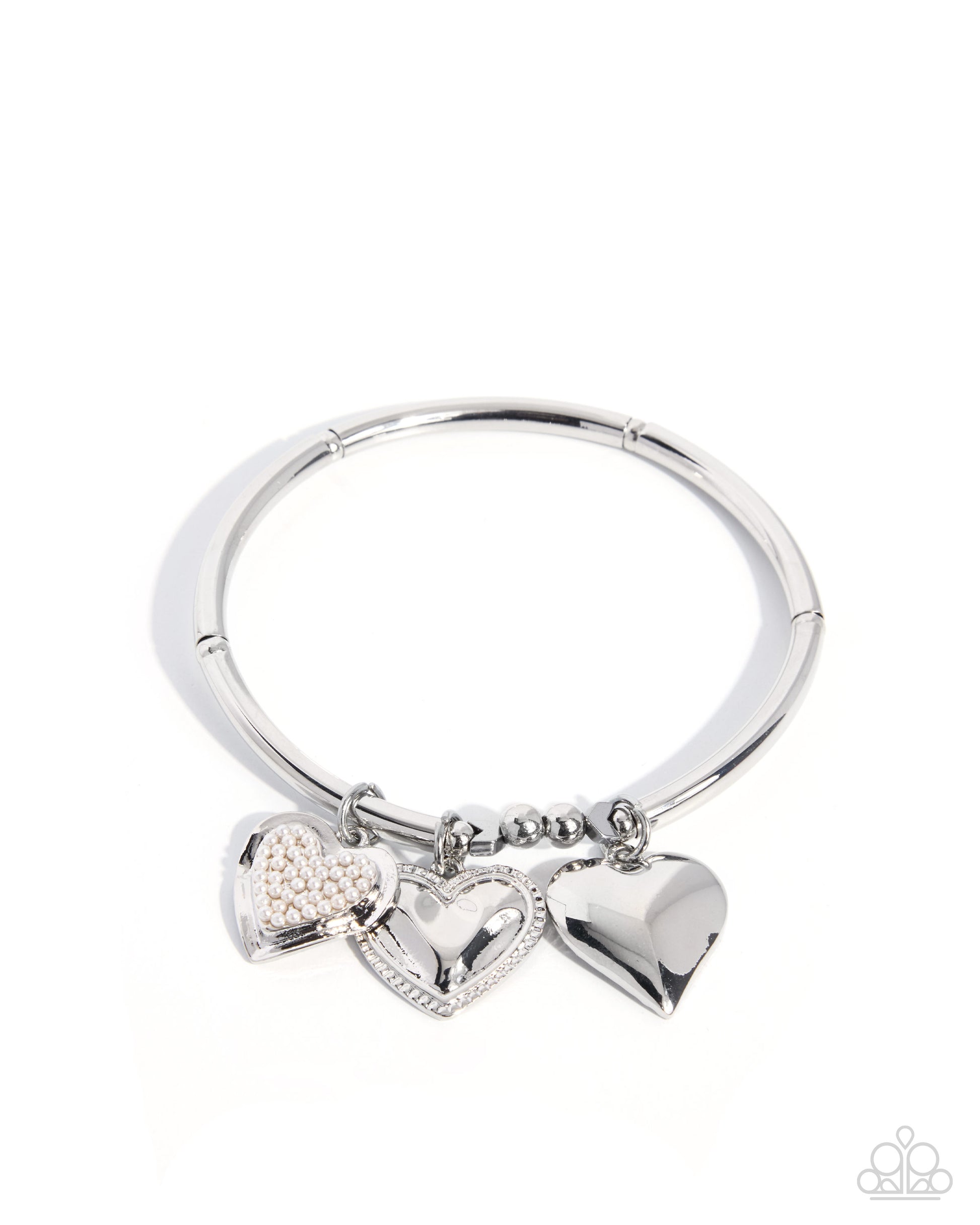 Fashionable Family white and silver heart charm stretch bracelet with pearls