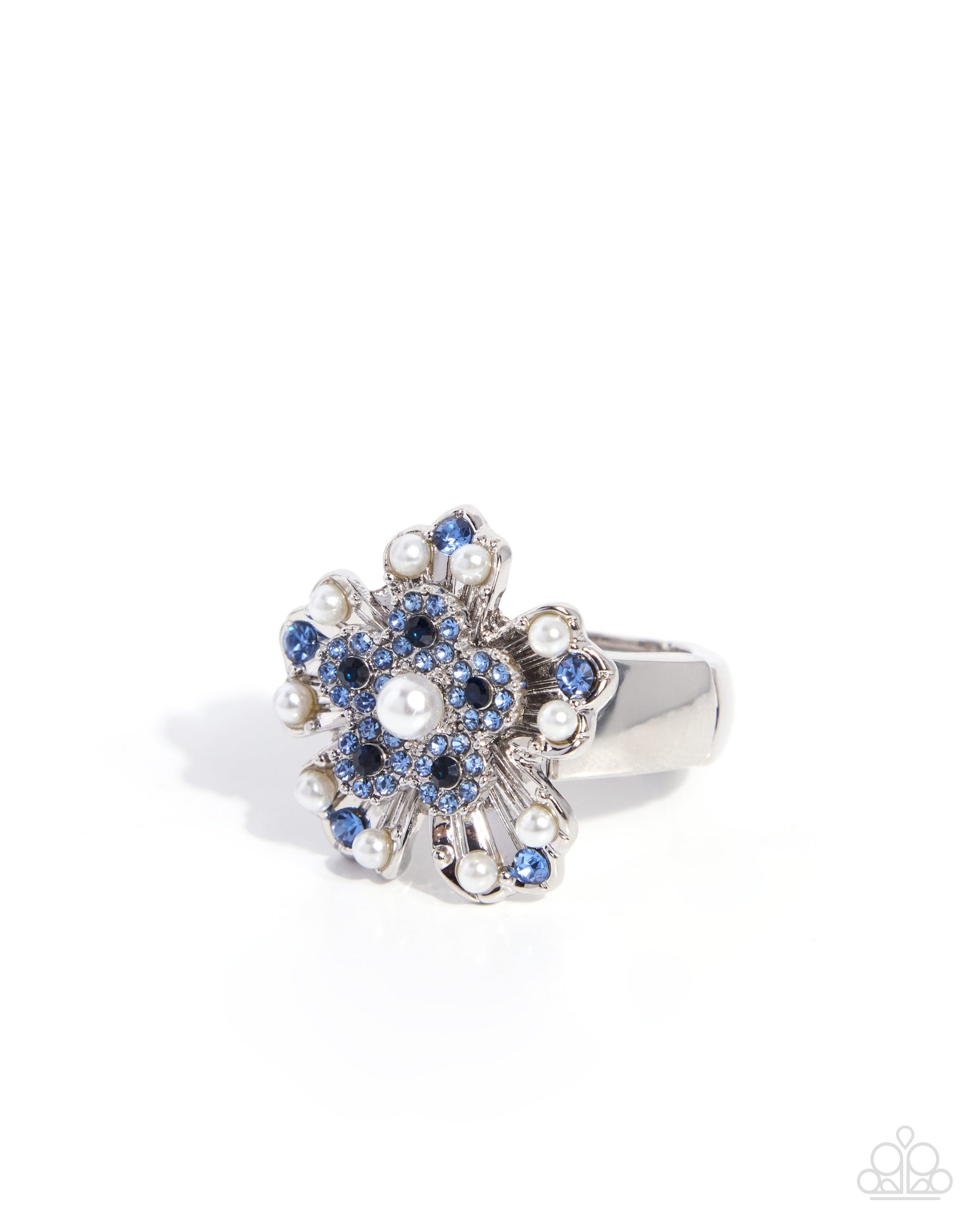 Easygoing Bloom blue floral pearl and rhinestone statement ring