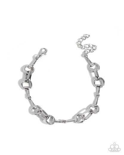 Hasty Hindsight silver chain bracelet front view