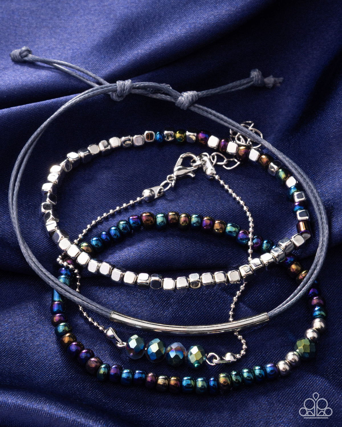 Calibrated Color blue bracelet set worn on wrist