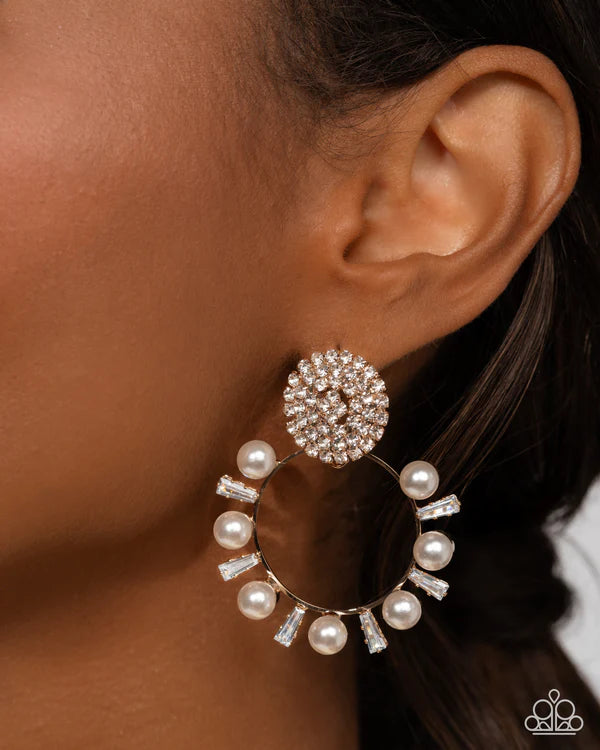 Wistfully Waltzing Gold Earrings