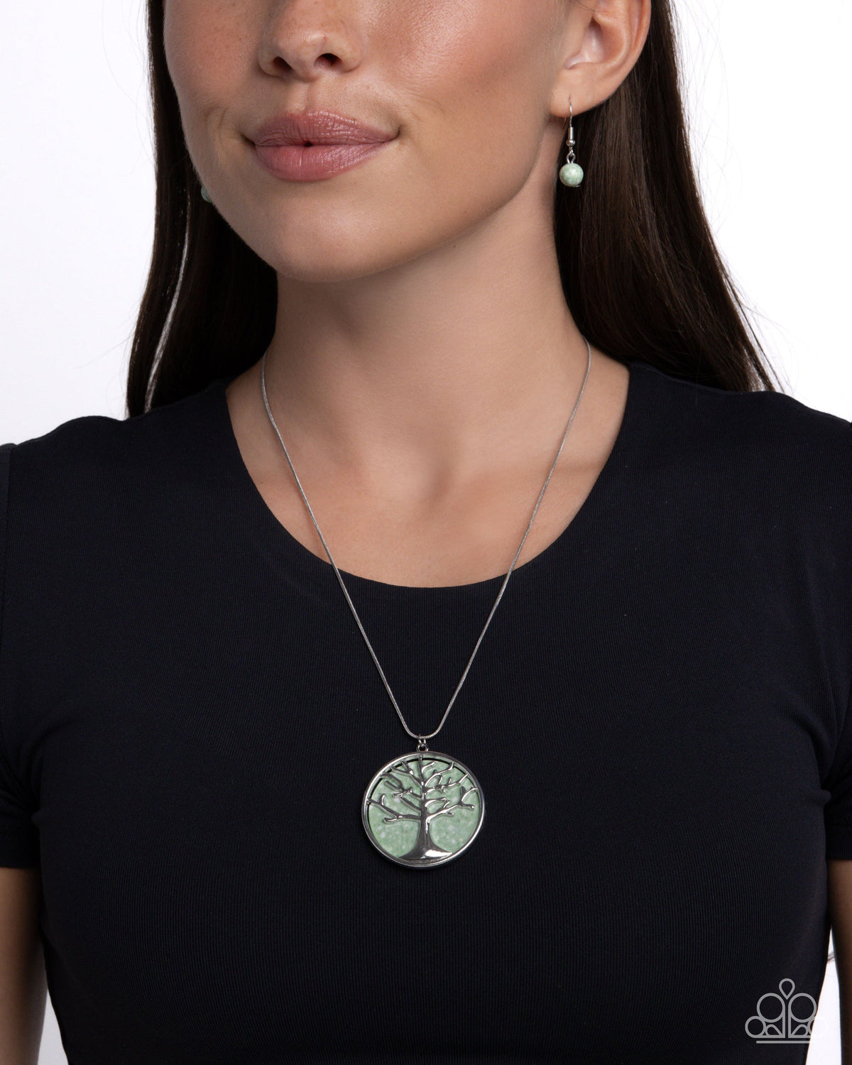 Paparazzi Tree Talisman green necklace style 2 silver tree pendant front view
