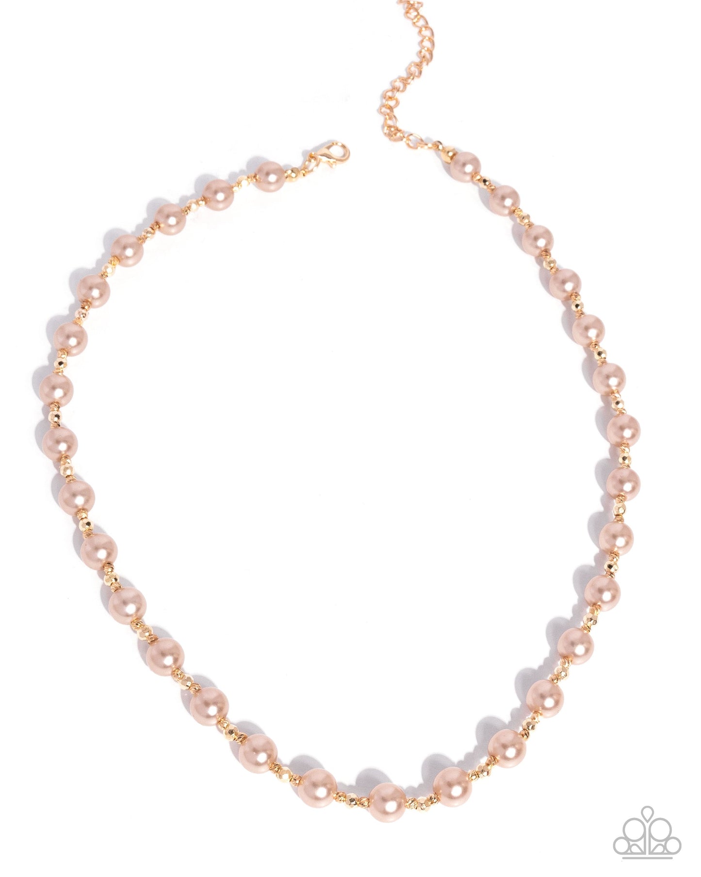 Pearl Premiere brown pearl necklace detail view