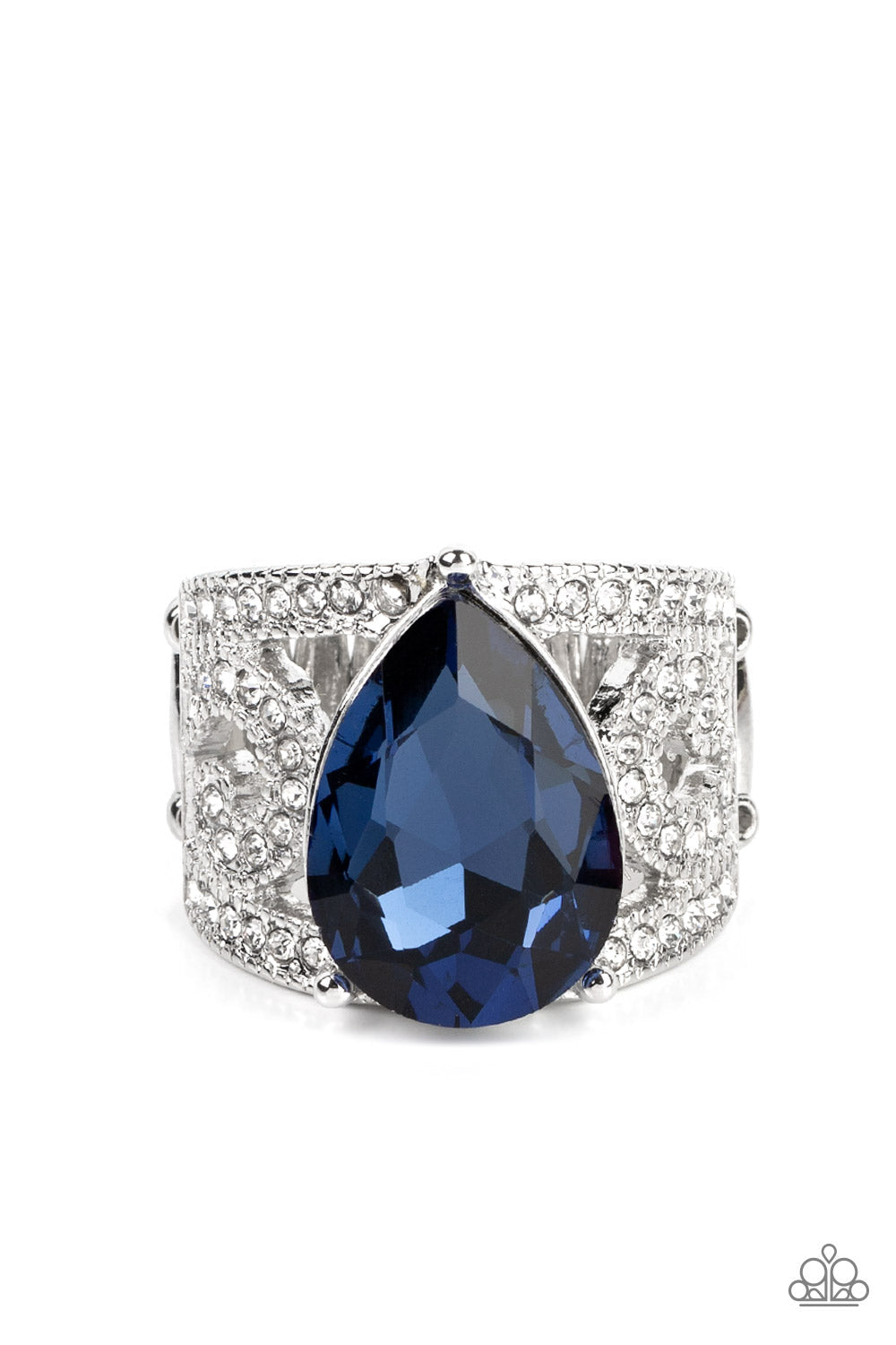 Kinda a Big Deal blue teardrop rhinestone ring | Jewelry by Bretta