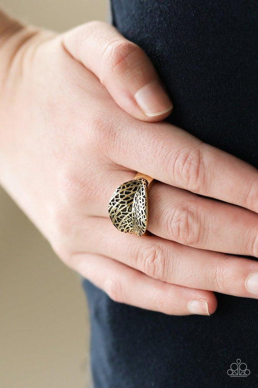 Paparazzi Accessories- Never LEAF Me - Brass Ring