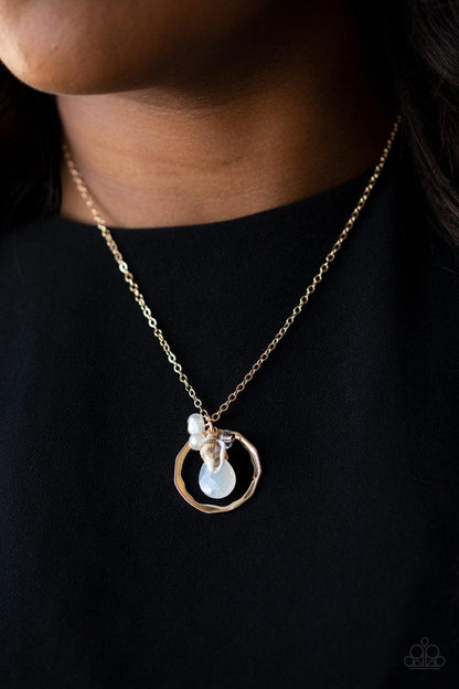 Paparazzi Accessories Coastal Couture - Gold Necklace - jewelrybybretta