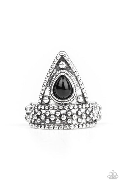 Paparazzi Accessories-Tropical Escapade - Black Ring - jewelrybybretta