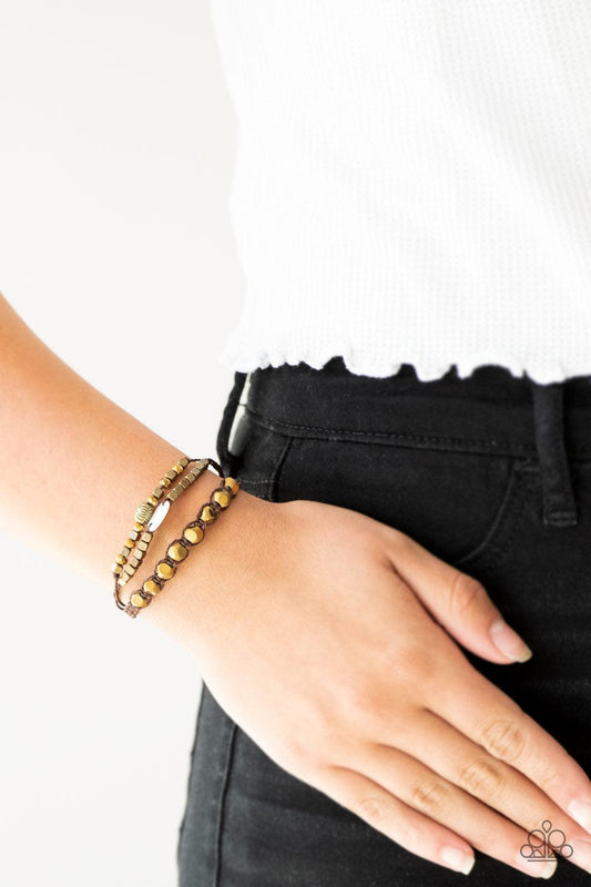 Paparazzi Accessories-Trendy Tourist - Brass Urban Bracelet - jewelrybybretta