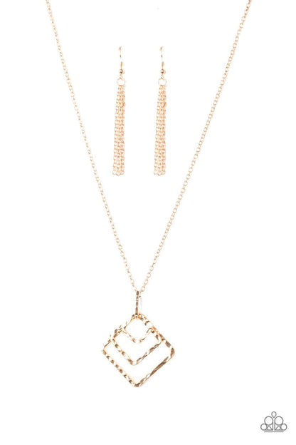 Paparazzi Accessories-Square It Up - Rose Gold Necklace - jewelrybybretta