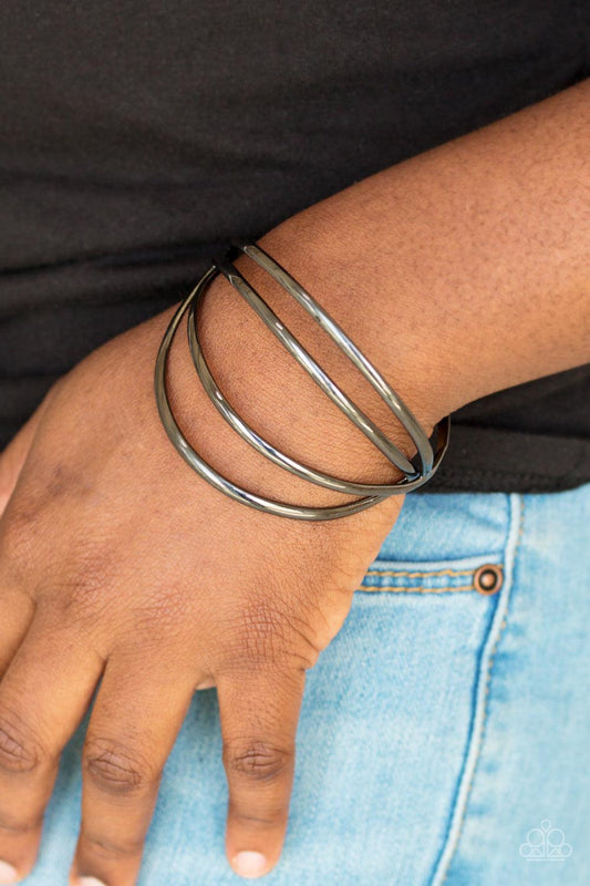 Paparazzi Accessories-Take A CATWALK - Black Bracelet