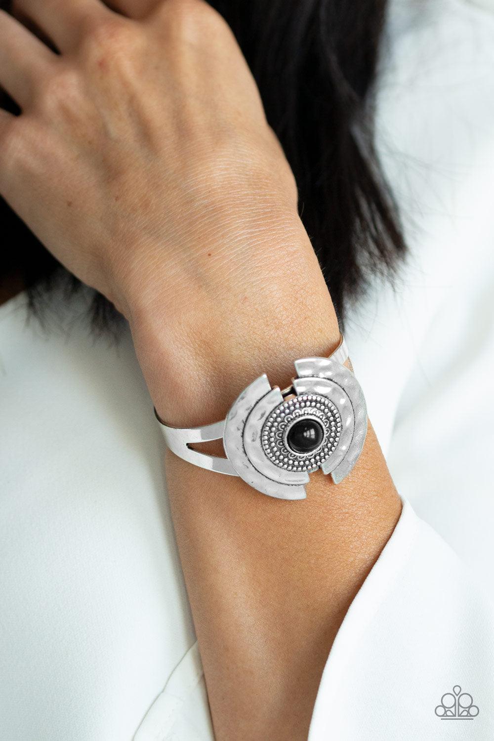 Paparazzi Accessories-Incredibly Indie - Black Bracelet