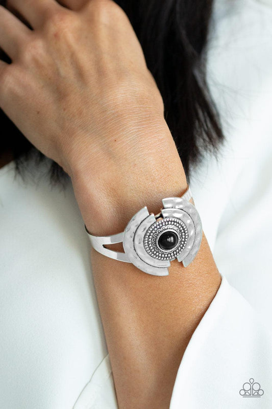 Paparazzi Accessories-Incredibly Indie - Black Bracelet